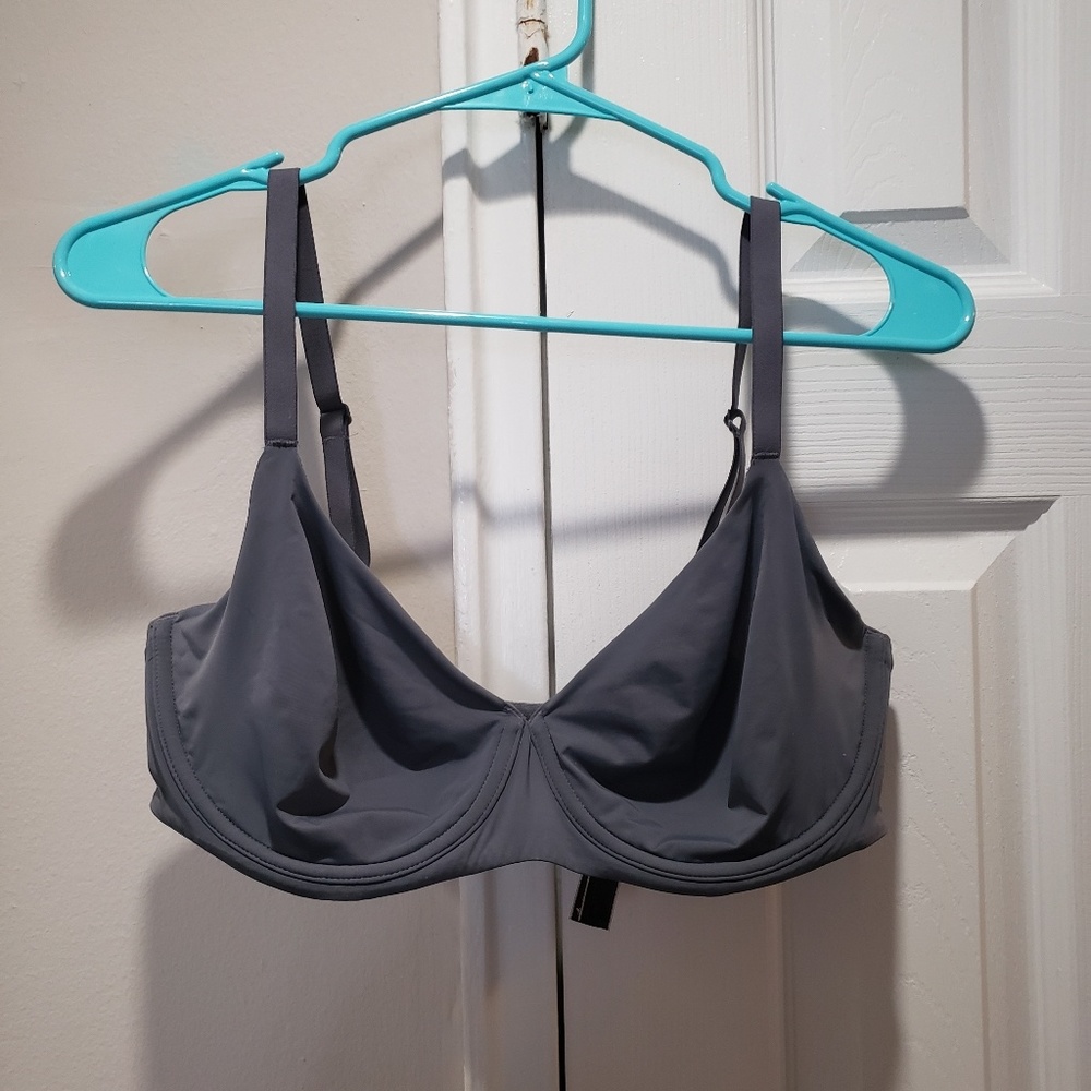 VICTORIA SECRET Unlined Demi Bra